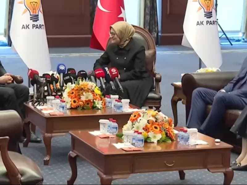 MHP, AK Parti'ye Ramazan Bayramı Ziyaretinde Bulundu