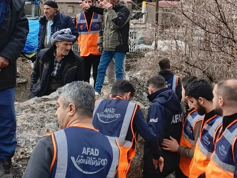 Şırnak'ta Sağanak Yağış Hayatı Olumsuz Etkiledi