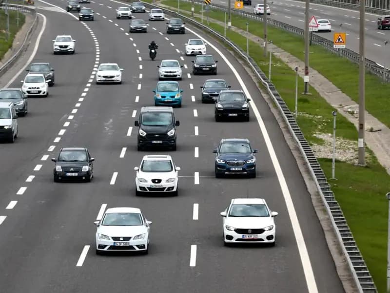 Trafikteki Araç Sayısı Rekor Kırdı