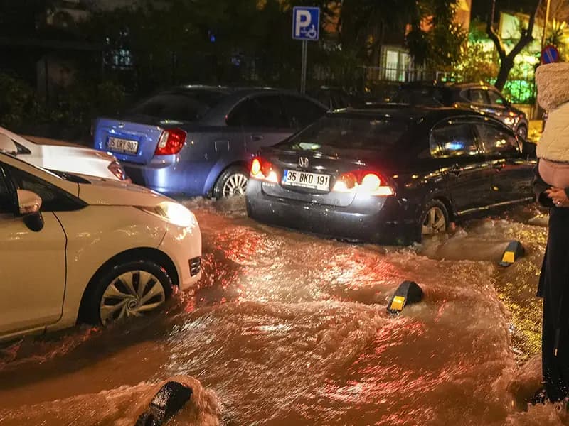 Meteoroloji'den Sel ve Su Baskını Uyarısı: Hatay Dikkat!