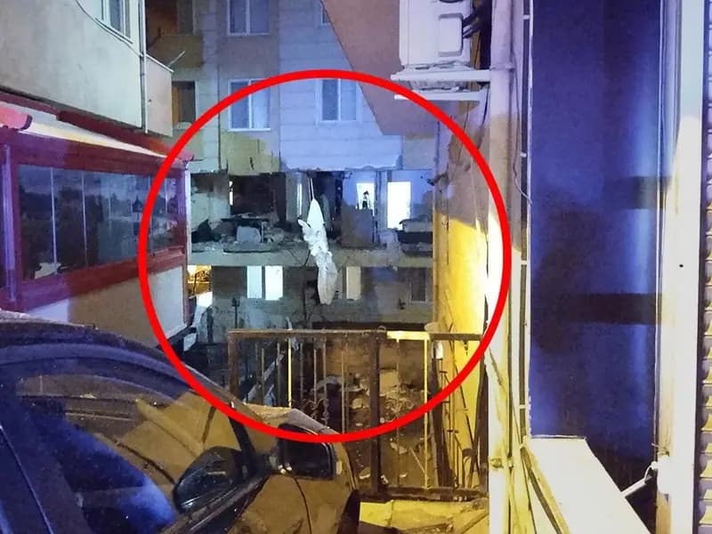 Ümraniye'de Bir Binada Patlama Meydana Geldi
