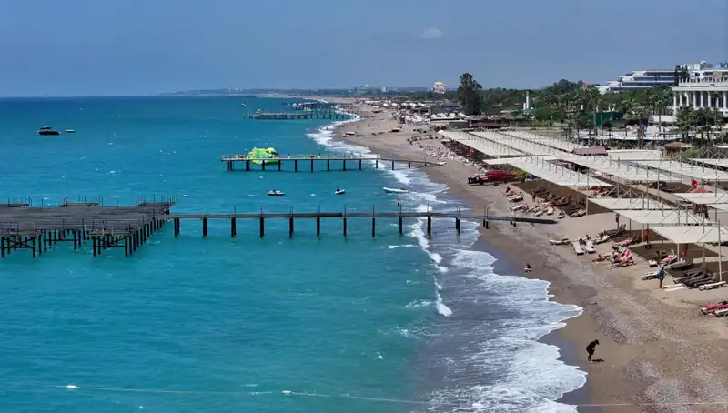 Antalya'nın Güneşli Sahillerinde Bu Yaz Ne Olacak?
