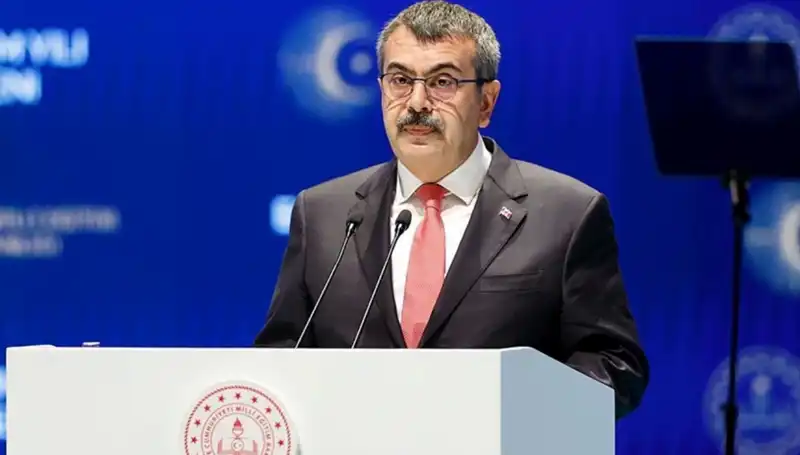 Bakan Tekin: 23 Nisan Ulusal Egemenlik ve Çocuk Bayramı'nda Umut Dolu Mesajlar