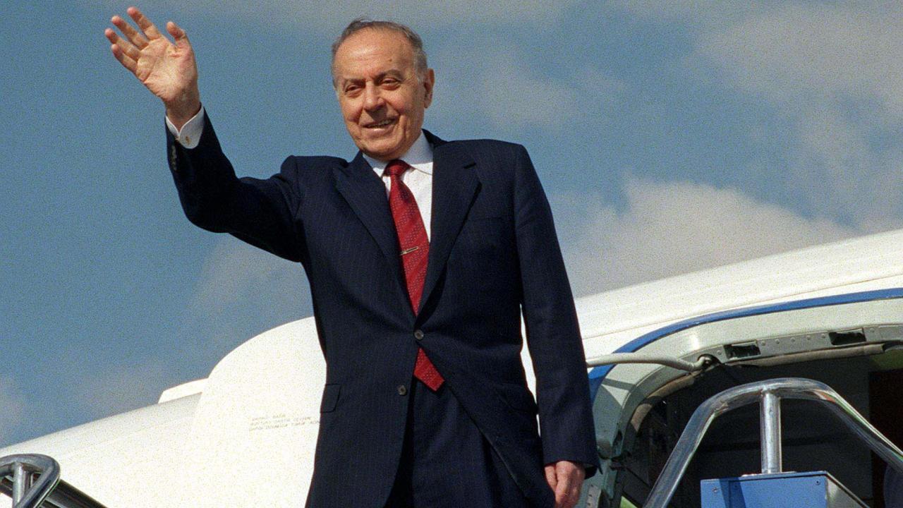 Azerbaycan Milli Lideri Haydar Aliyev'in Gelişmeleri