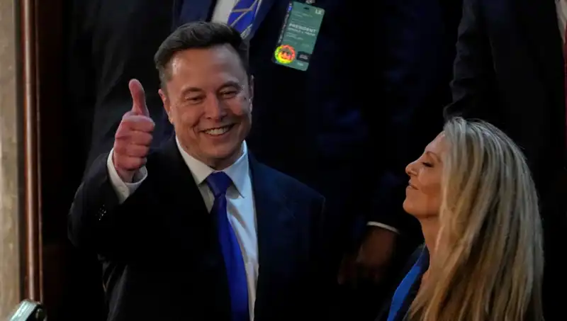 Musk'tan Ukrayna Seçimleri İçin Çarpıcı Tahmin: Zelenski Zorlanacak mı?