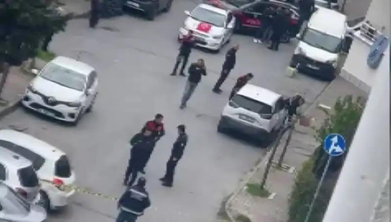Yolda Yürürken Kurşun Yağmuruna Tutulması: Tüyler Ürperten Olay!