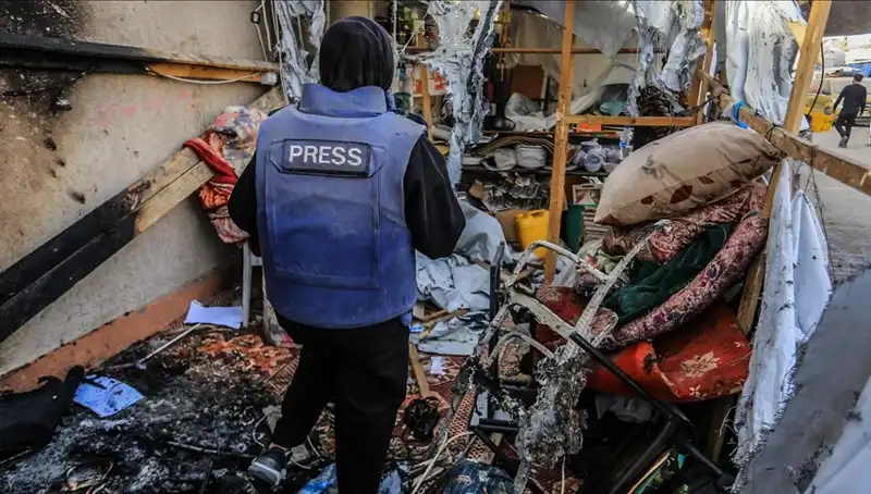 İsrail, Gazetecilerin Çadırını Hedef Aldığını Resmen Açıkladı