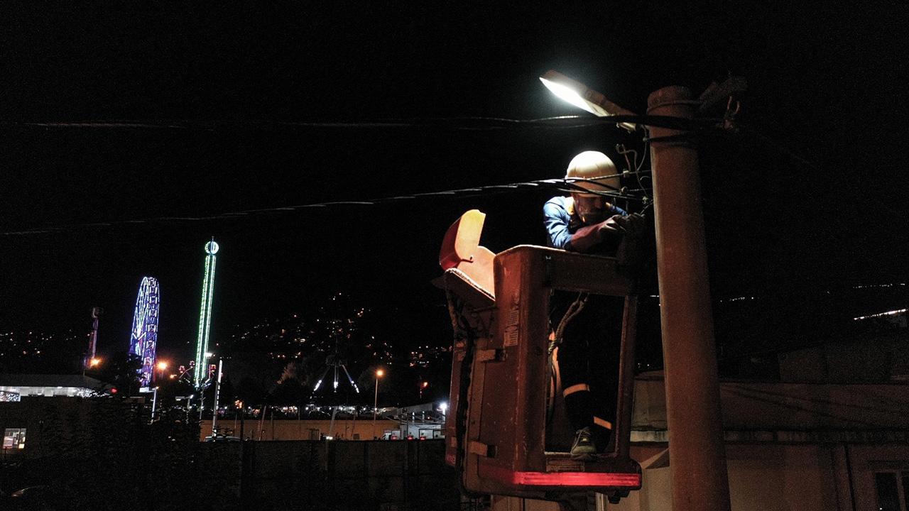 Yılbaşında da Elektrik İşçileri Görev Başında