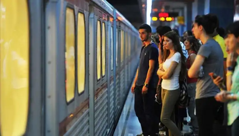 İstanbul Metro Hattında Bugün Sürpriz Kesinti: Taksim Seferleri Neden Durduruldu?