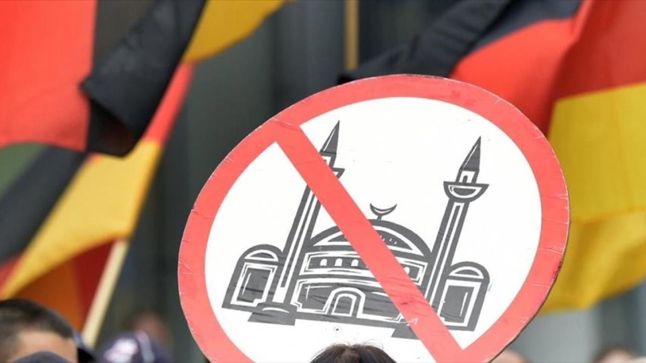 Müslüman Karşıtı Irkçılık Raporlama Merkezi Açılıyor
