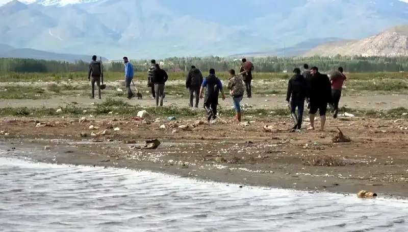 İki Mahalle Arasındaki Mesafe Karadan 1 Kilometreye Düşüyor: Yaya Ulaşım Kolaylaşıyor!