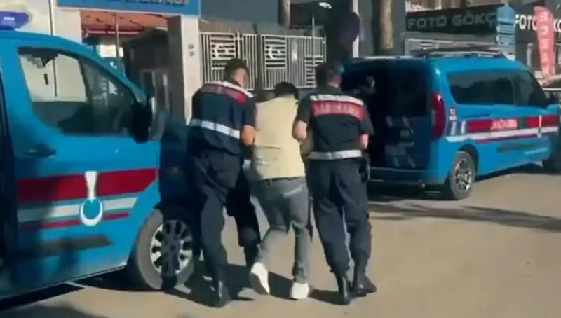 10 İlde Gerçekleştirilen Masif Operasyon: 5 Suç Örgütüne Darbe İndirilmesi