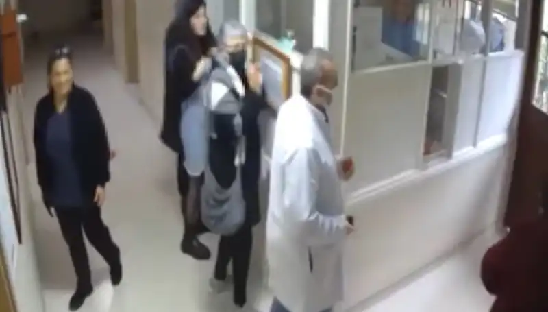 Üsküdar'da Doktora Cumhurbaşkanına Hakaretten Hapis Cezası İstemi