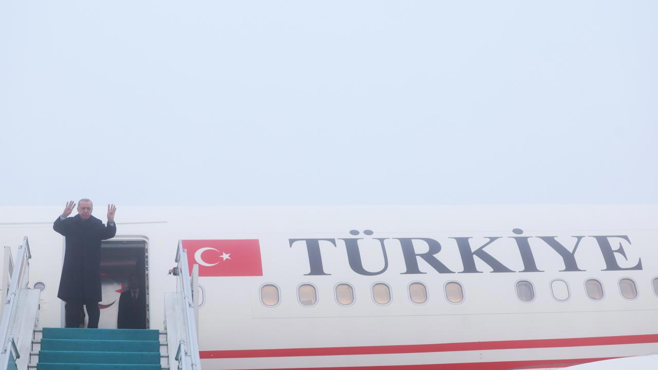 Cumhurbaşkanı Erdoğan, Mısır ziyareti için Kahire'ye vardı