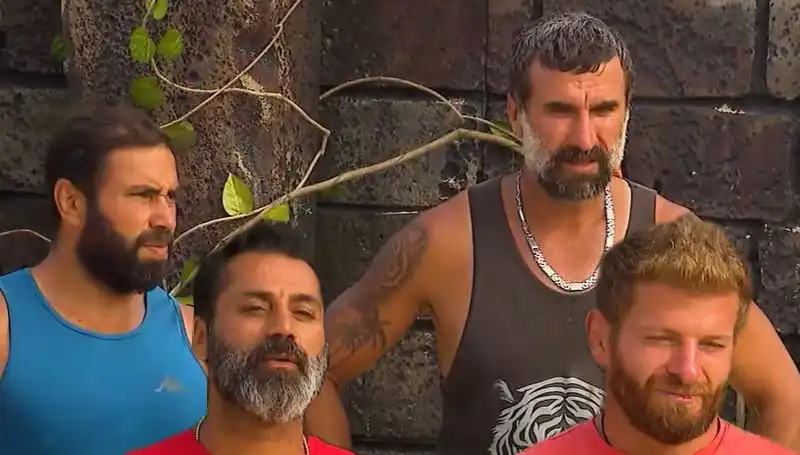 Survivor'da Şok Veda: Birleşme Hayalleri Suya Düştü!