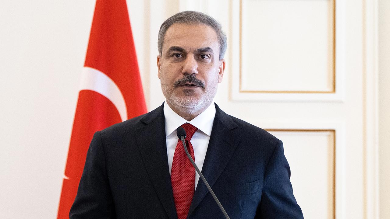 Bakan Fidan: YPG, Suriye'de terör örgütü olarak faaliyetlerine devam ediyor