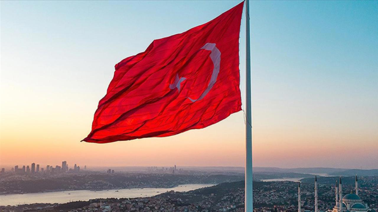Türkiye, uluslararası yatırımlar için önemli bir merkez haline geldi.