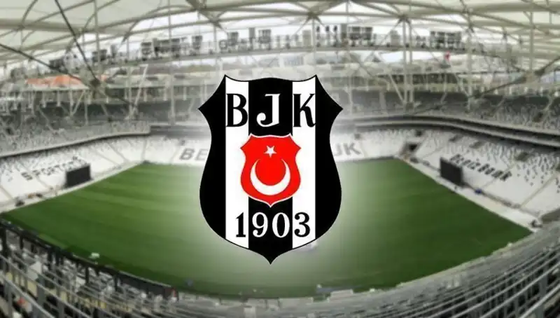 Beşiktaş Kulübü 122 Yaşında: Namağlup Şampiyonluk Tarihi Yazıldı!