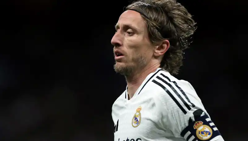 Yıldız Futbolcu Modric, Gösterişli Kulübü Satın Aldı: Futbol Dünyasında Şaşkınlık