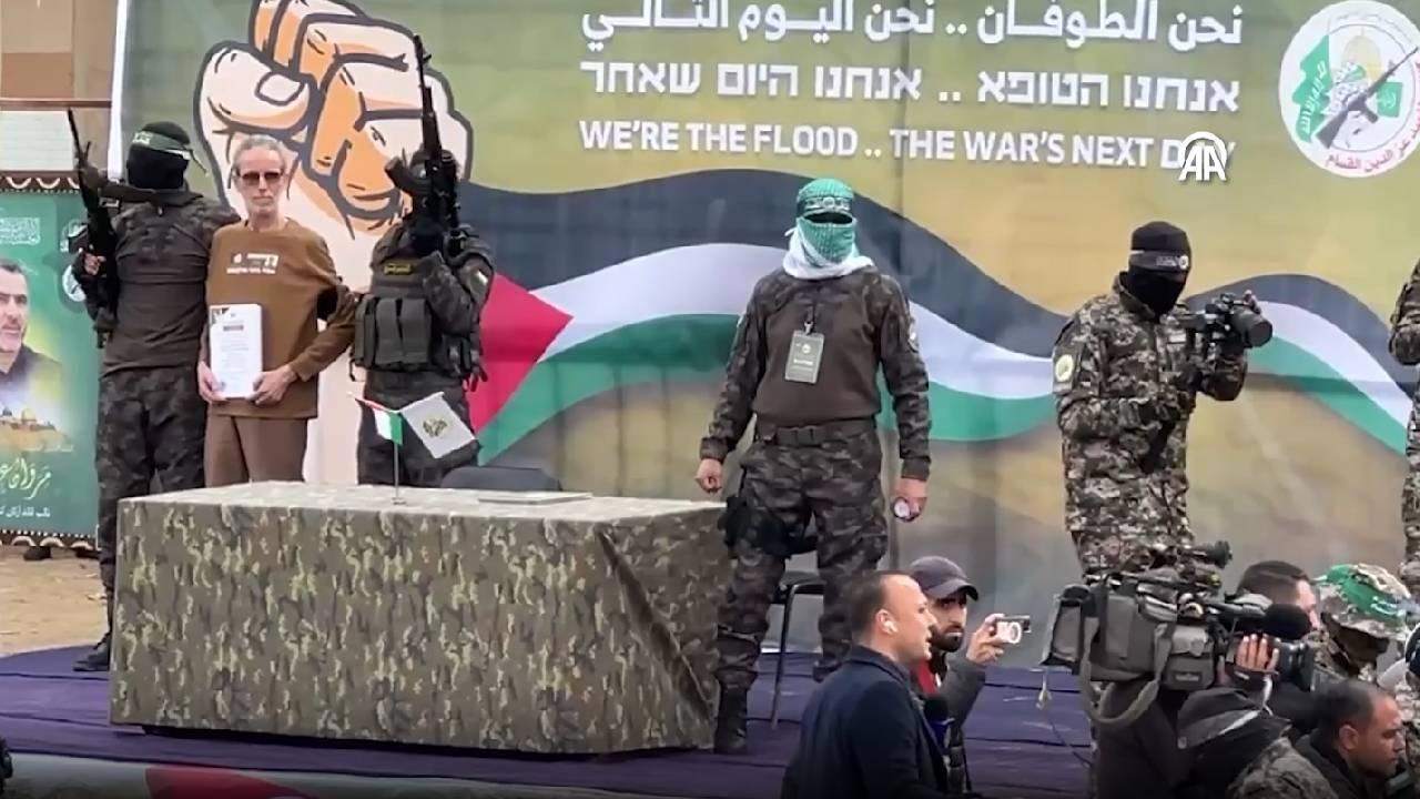 Hamas Esir Takasında İsrail'e 3 Esir Teslim Etti