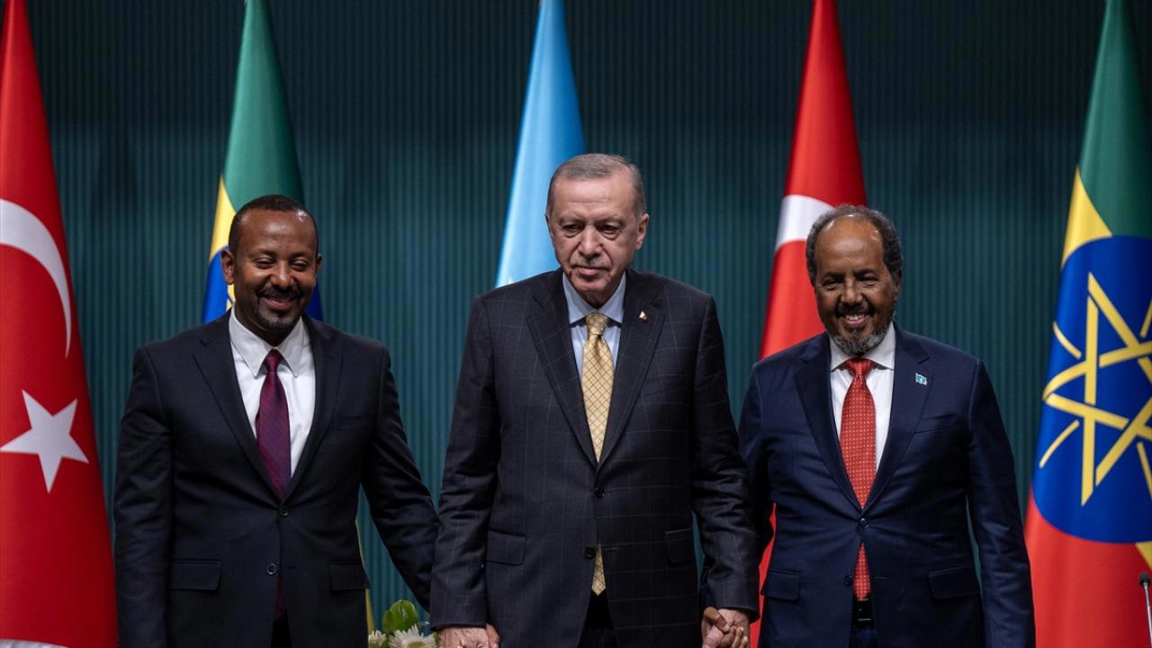 Türkiye, Somali-Etiyopya gerginliğine aracılık etti