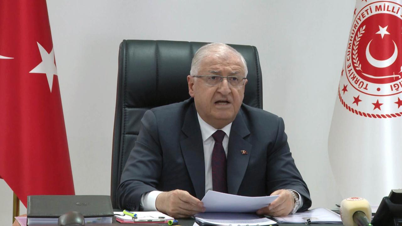 Bakan Güler: Suriye Milli Ordusu'nun Kararlılığını Destekliyor