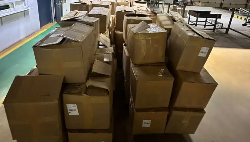 Kargo Şirketinde Kaçak Tütün Operasyonu: Büyük İki Milyon Kilo Ele Geçirildi