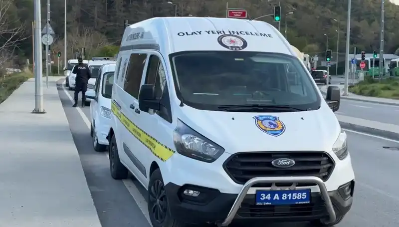Uzaklaştırma Kararı İle İlgili Sokak Ortasında Kanlı Olay!