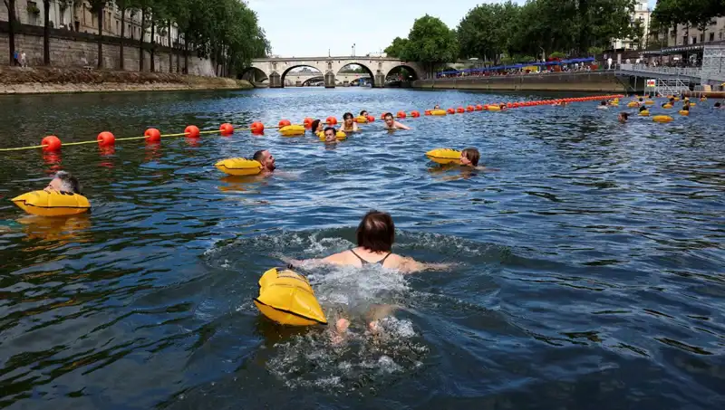 Paris’te Tarihi An: Seine Nehri Nihayet Halkın Hizmetinde