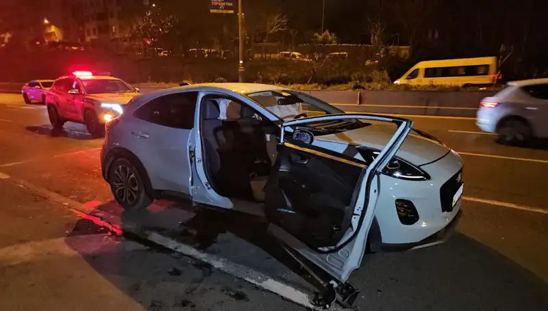 Bayrampaşa'da Feci Zincirleme Kaza: İki Can Gitti, Dört Yaralı