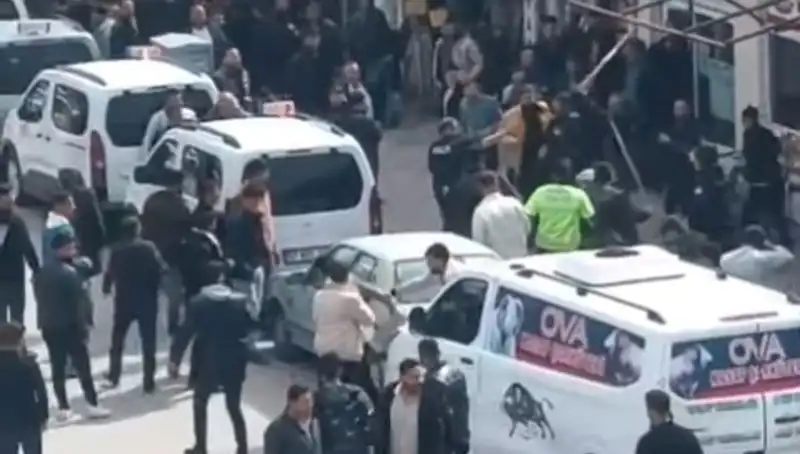 Erciş'te Taşlı Sopalı Kavganın Ardındaki Sebepler ve Gözaltılar
