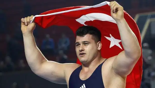Rıza Kayaalp'e Şok Ceza: 4 Yıl Men Edildi!