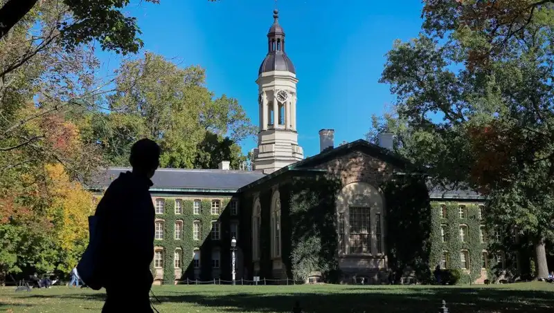 ABD Üniversiteleri Sıkı Takipte: Harvard'dan Princeton'a Geçiş Süreci